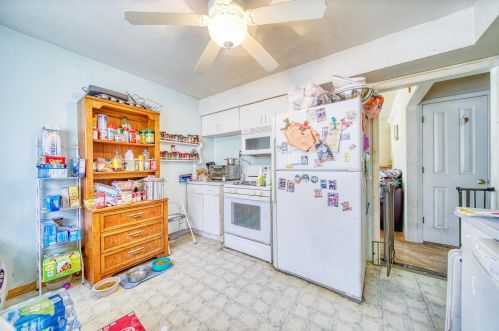 720 Howard Ave, Elmhurst IL 60126-1726 exterior