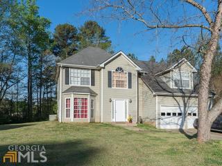 1318 Berryhill Dr, Lithonia GA  30058-3019 exterior