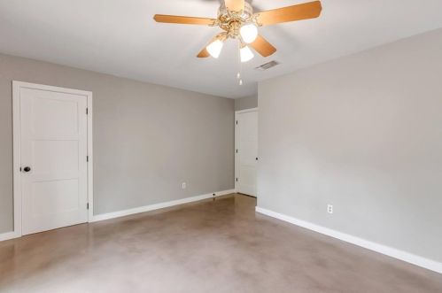 7300 Danwood Dr, Austin TX 78759-3755 exterior