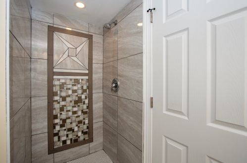 10350 Indiana Ave, Chicago IL  60628-2850 exterior