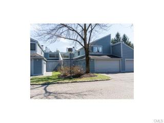 407 Harvest Cmns, Westport, CT 06880-3946