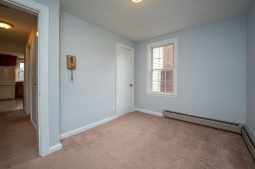 119 Highland Ave, West Springfield MA 01089-1017 exterior