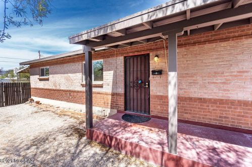 1621 Water St, Tucson, AZ 85719-3348