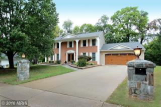 1523 Blue Meadow Rd, Rockville, MD 20854-2621