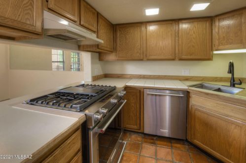 5353 Paseo De La Terraza, Tucson AZ 85750-6405 exterior