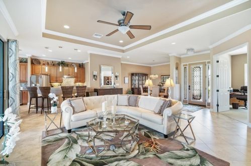 10063 Biscayne Bay Ln, Naples FL 34120-3754 exterior