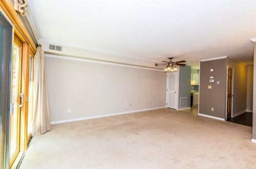 448 Country View Ct, Pittsburgh PA  15205-1608 exterior