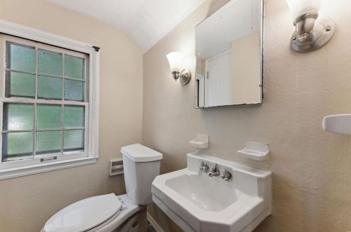 9313 Althea Ave, Saint Louis MO 63123-4420 exterior