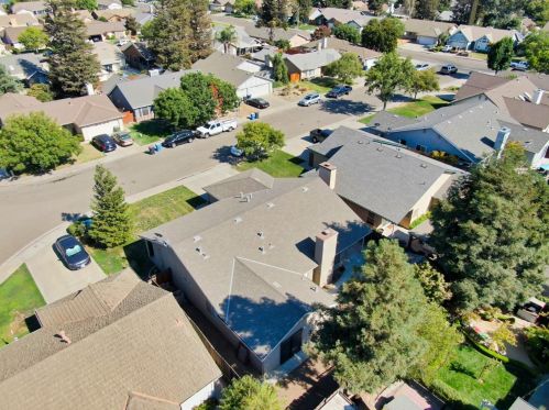 3927 Paula Ct, Turlock CA  95382-8507 exterior