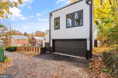 5416 Nevada Ave, Washington DC  20015-1728 exterior