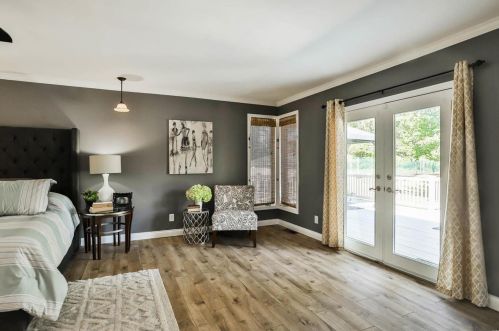 10101 Courtwick Dr, Saint Louis MO 63128-1613 exterior