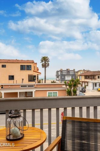 3604 Sunset Ln, Oxnard CA 93035-4130 exterior