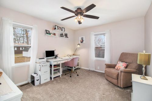 601 Elsa St, Meskegon MI 49445-3206 exterior