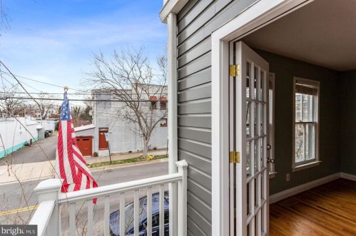 802 Pendleton St, Alexandria VA 22314-1854 exterior