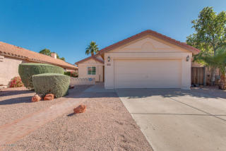 15427 37th Pl, Phoenix, AZ 85044-6661