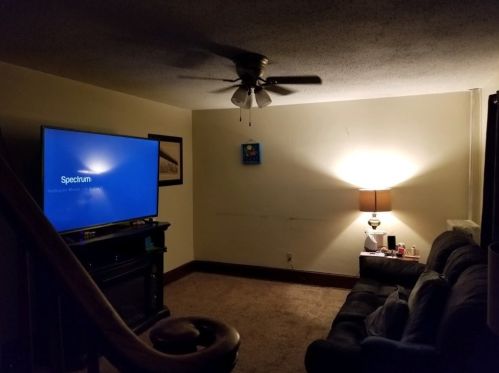 8 Maple St, Chicopee MA 01020-2626 exterior