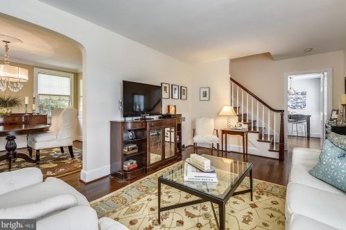 301 Glendale Ave, Alexandria VA 22301-2407 exterior