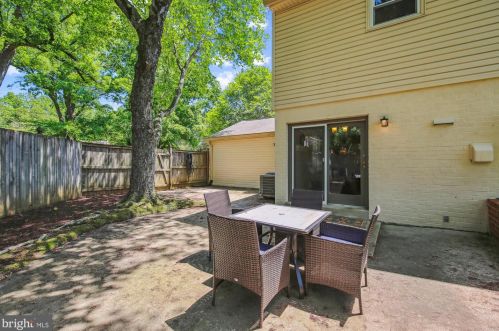 11706 Enid Dr, Rockville MD 20854-3454 exterior