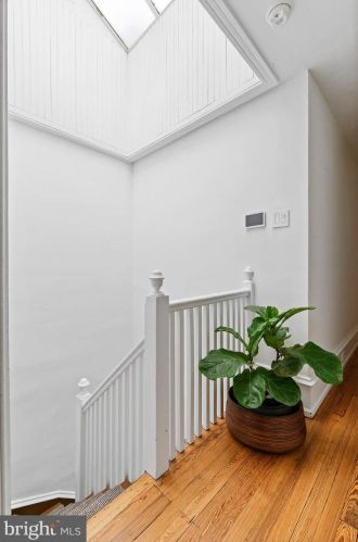 326 21 St, Philadelphia PA 19130-3237 exterior