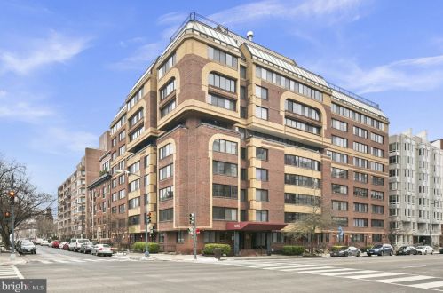 1245 13th St, Washington DC  20005-5120 exterior