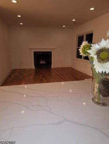 9 Apache Trl, Rockaway NJ  07866-1028 exterior