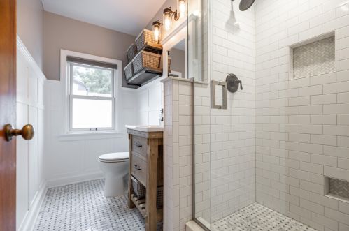 130 85, Milwaukee WI 53214-2963 exterior