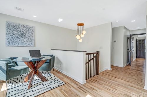 22 Stiles Rd, Edison NJ  08817-4137 exterior