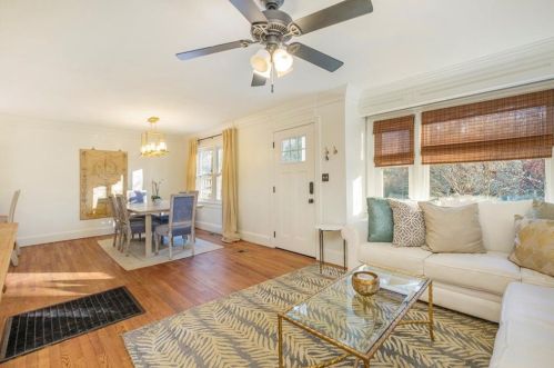 1056 Country Ln, Atlanta GA 30324-4519 exterior