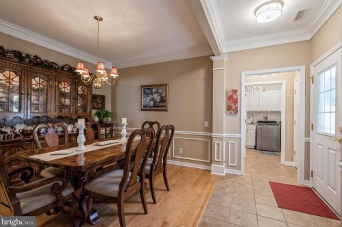 3 Falcon Ct, Trenton NJ 08690-2466 exterior