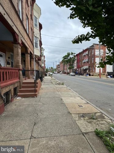 2620 17 St, Philadelphia PA 19132-3929 exterior