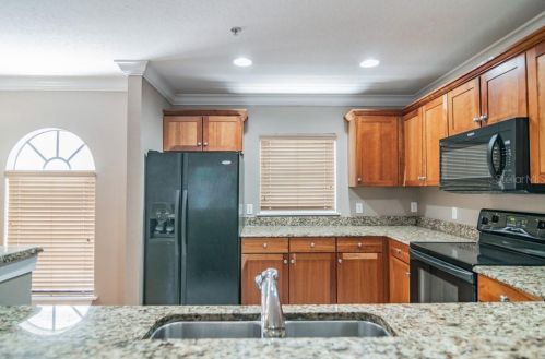 3321 Las Campos Pl, Tampa FL  33611-2968 exterior