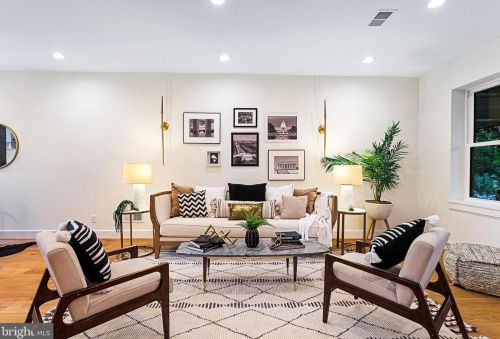 302 Rhode Is Ave, Washington DC 20001-1827 exterior