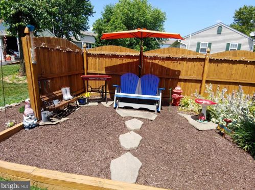 141 Pheasant Run Ln, Hanover PA 17331-9186 exterior