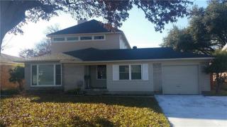 10444 Lanshire Dr, Dallas TX  75238-3549 exterior