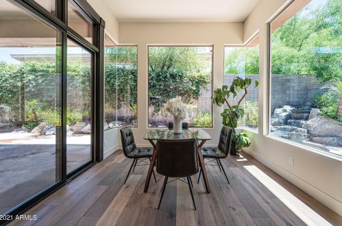 6417 30th Way, Phoenix AZ  85016-8927 exterior