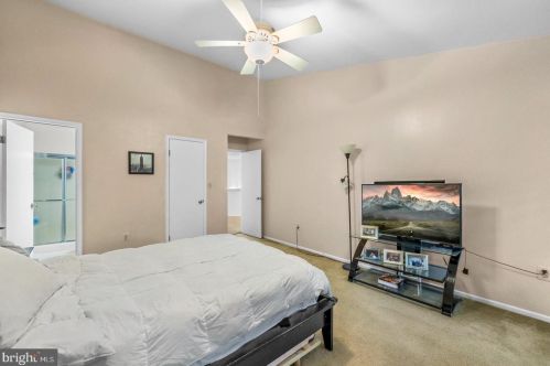 11 Revere Ct, Trenton NJ 08628-3610 exterior