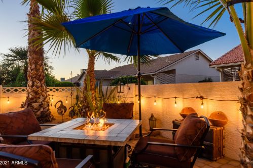 1560 Buena Vis Dr, Chandler AZ 85249-4608 exterior