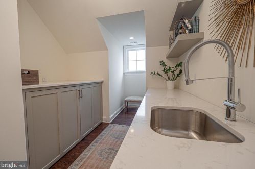 370 Highland Ave, Media PA 19063-2210 exterior