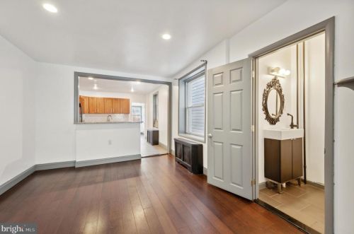 1250 29 St, Philadelphia PA 19132-3410 exterior