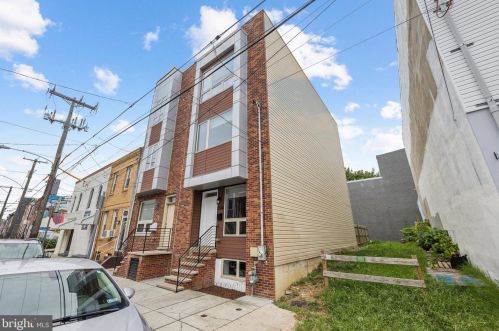 1704 20th St, Philadelphia, PA 19145-2003