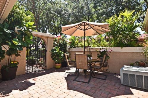 8039 Bayside View Dr, Orlando, FL 32819-7288