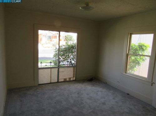 1354 Marin, Berkeley CA 94706-2132 exterior