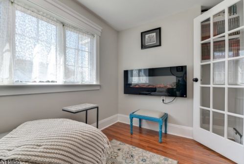 18 Hamilton St, Bloomingdale NJ 07403-1731 exterior