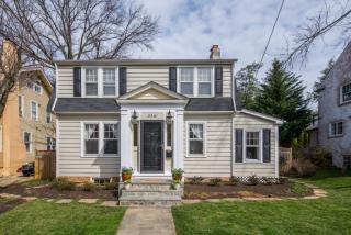 3361 Runnymede Pl, Washington DC  20015-2416 exterior