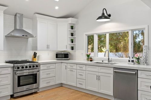 2141 Pioneer Ave, Fullerton CA 92831-1239 exterior