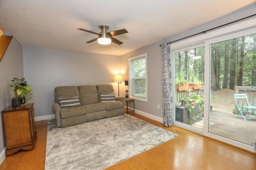 48 Modena Dr, Concord, NH 03303-1549