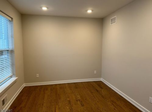 86 Sowers Dr, Hackettstown NJ  07840-7625 exterior