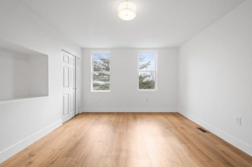 135 Bascom Ave, Pittsburgh PA  15214-1505 exterior