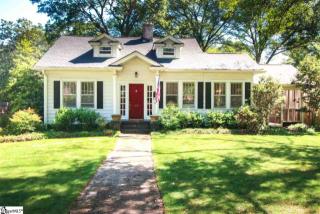 17 Highland Dr, Greenville, SC 29605-3010