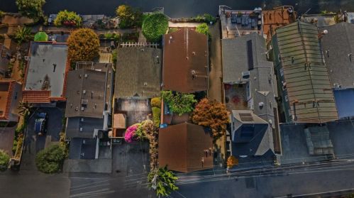 427 Riverview Ave, Capitola CA 95010-2757 exterior